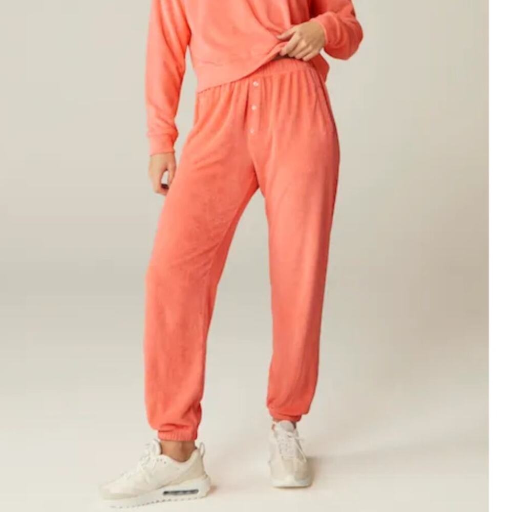Beyond Yoga x Donni Terry SweatPant Joggers M Electric Peach Beachside Cozy NWT
